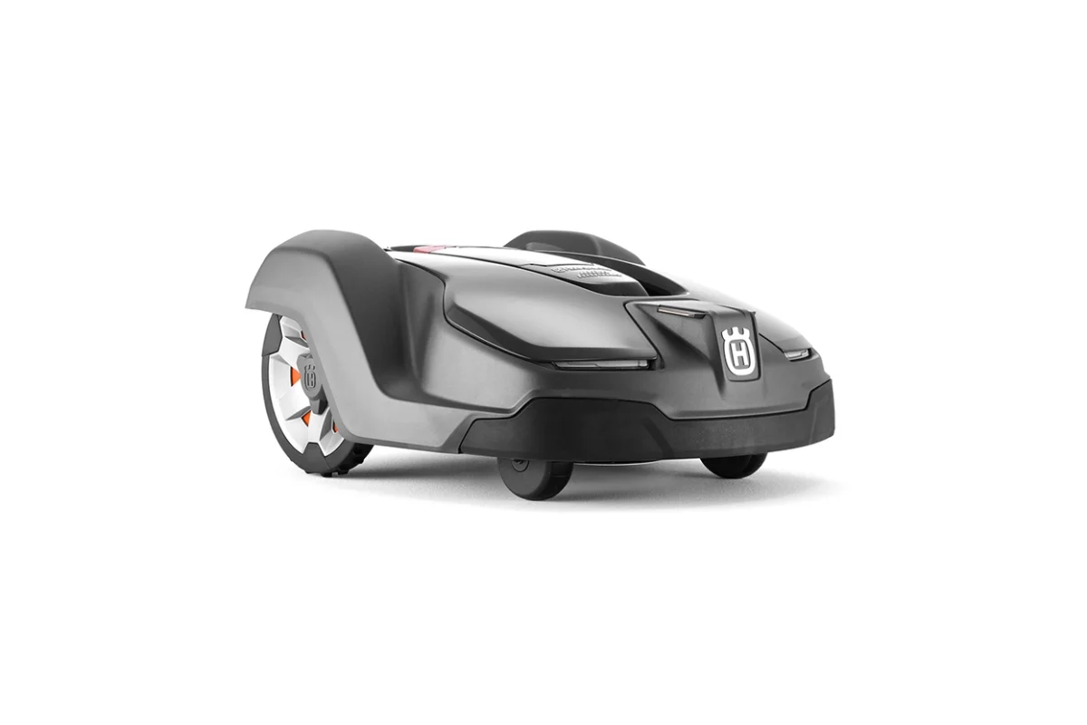 Automower-430X-Husqvarna-uniforest-prodajalna-robot-robotska-kosilnica Automower® 430x Husqvarna