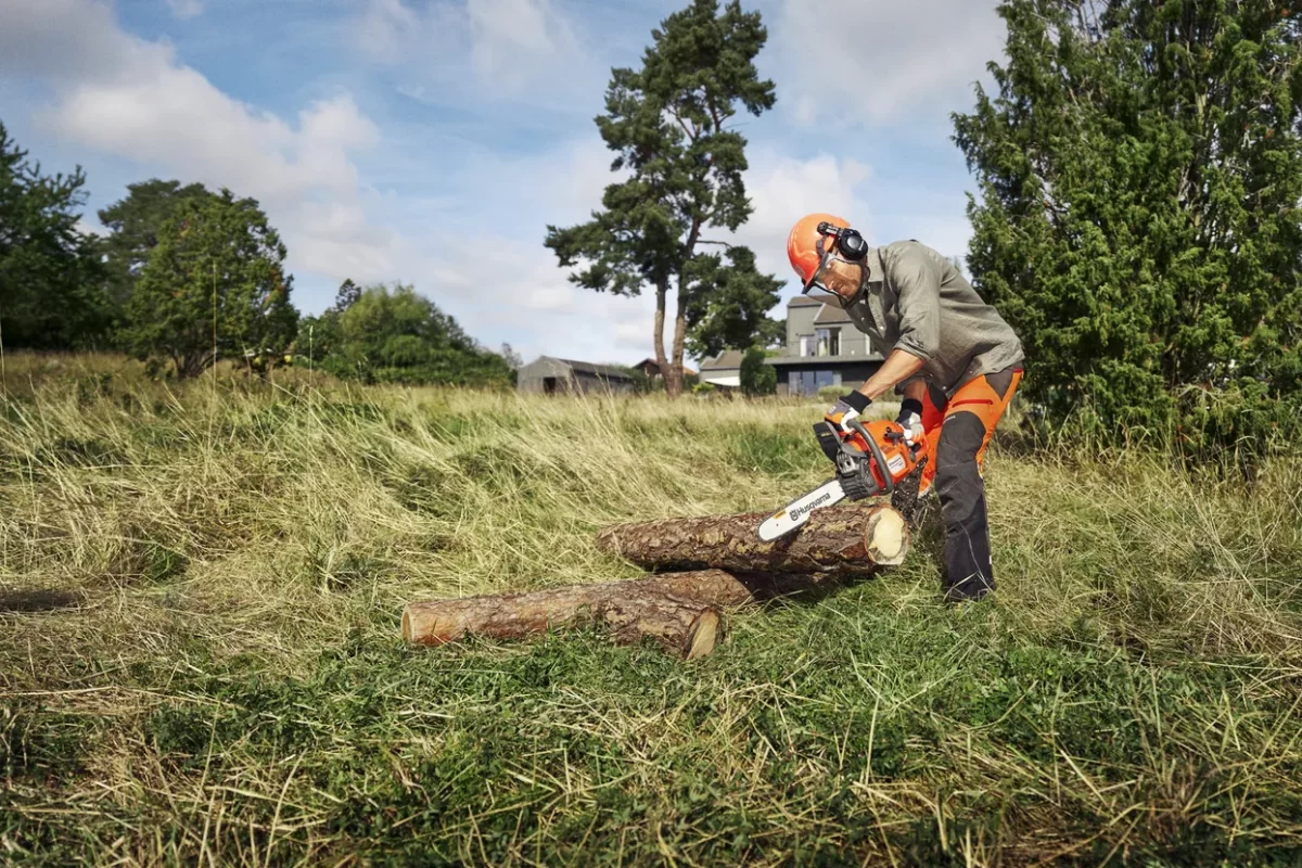 motorna žaga Husqvarna 445 II