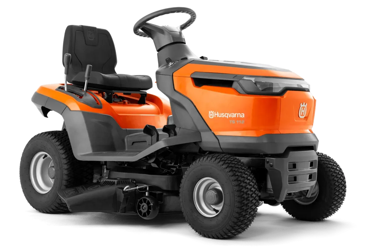 Vrtni-traktor-TS-112 Vrtni traktor TS 112