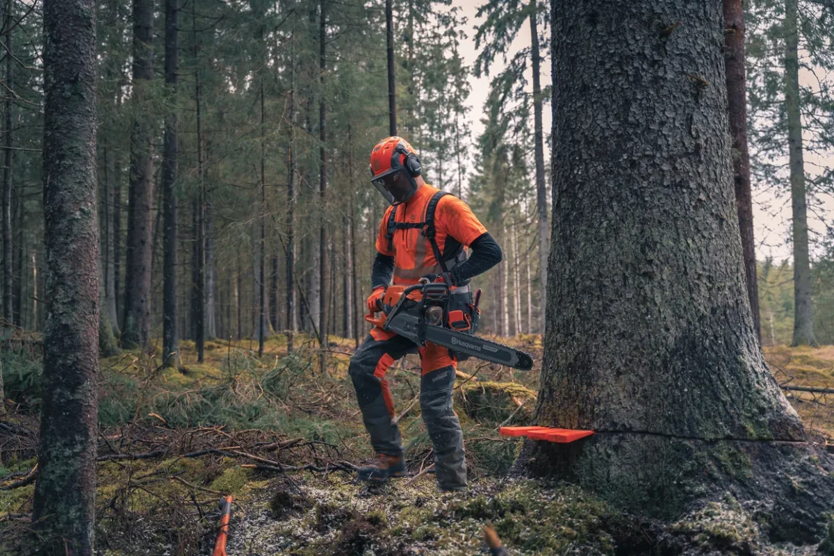 Husqvarna hlače technical