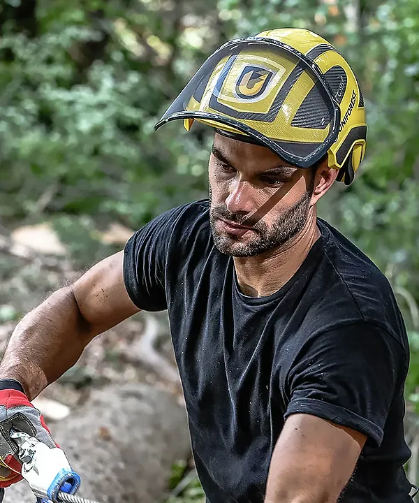 Prodajalna Uniforest