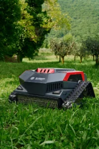 daljinsko voden mulčer sadovnjak